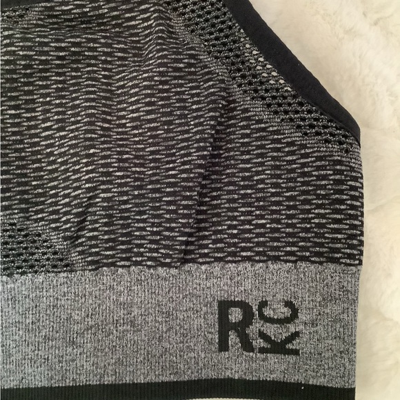 RKC /Reaction Kenneth Cole sport bra - Picture 3 of 4